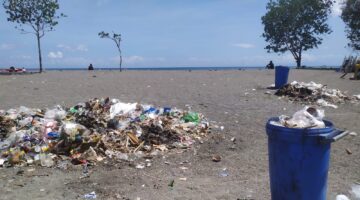 Pemkot Mataram Belum Berhasil Atasi Sampah di Taman Loang Baloq