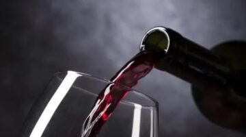 Kemenag Cabut Sertifikat Halal Wine Nabidz